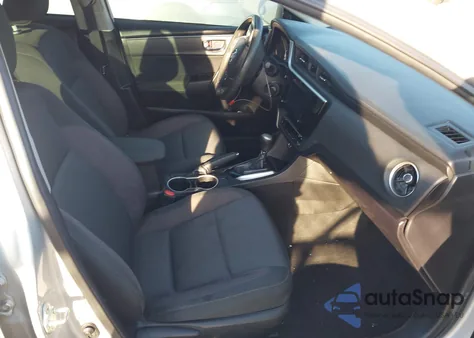 2019 Toyota Corolla Le from USA, damaged, VIN 5YFBURHE2KP949169